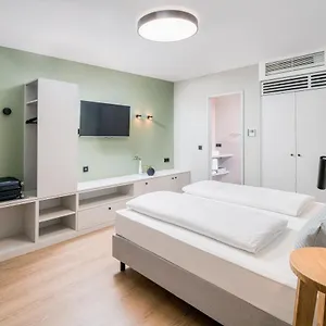 Ξενοδοχείο με διαμερίσματα Koos Hotel&apartments -